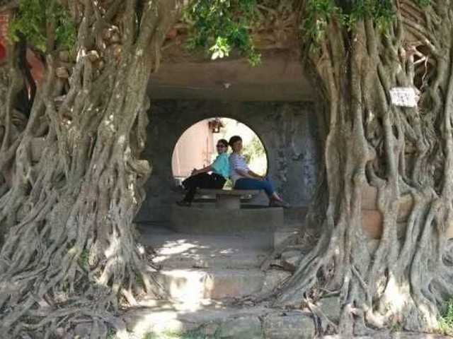 游磨石村04.jpg
